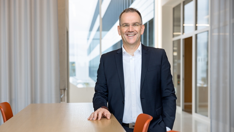 El CEO del Grupo Endress+Hauser, Peter Selders, concede gran importancia a los procesos sostenibles.