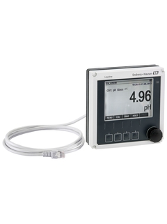 Liquiline CM442R es un transmisor multiparamétrico digital con un concepto de montaje revolucionario.