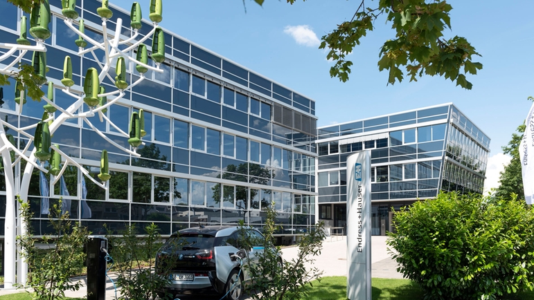 La sede central de Gerlingen aloja unas modernas instalaciones para oficina y actividades de producción.